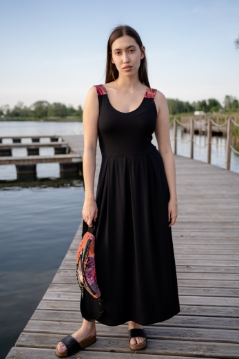 Kleid Timeless Black Fuego - Viskose EcoVero™